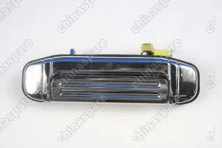 Ручка двери задняя левая Mitsubishi Pajero 92-98