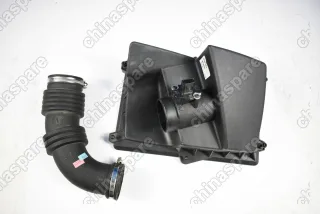 Крышка корпуса воздушного фильтра (с патрубком) Ford Focus II 1,6 Duratec 05-07