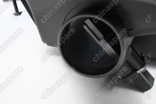 Крышка корпуса воздушного фильтра (с патрубком) Ford Focus II 1,6 Duratec 05-07