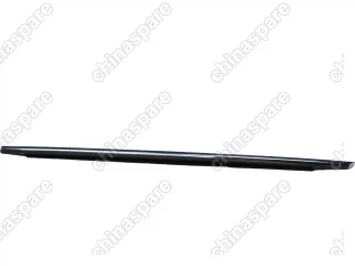 Накладка стекла заднего правого Chrysler 300C 2011-