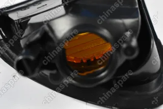 Корпус указателя поворота левый Toyota Avensis 00-02