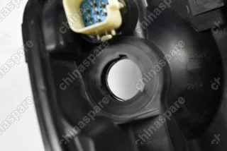 Фара головного света Ford Maverick 2001-2007 (уценка)