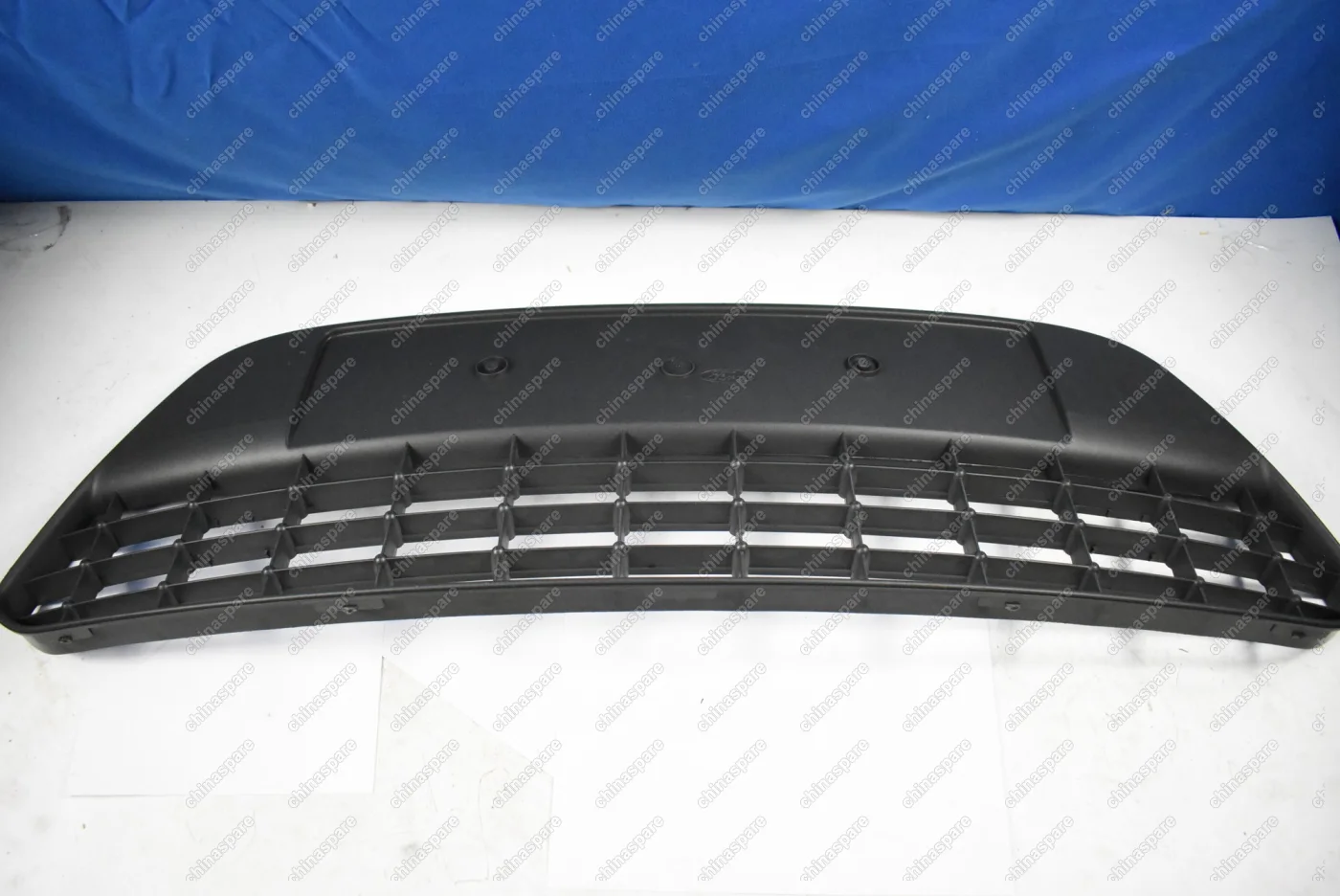 Решетка в бампер центральная Ford C-Max 2003-2010