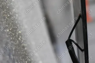 Стекло лобовое (зеленое, синяя с/з полоса, обогрев, датчик дождя) Hyundai i40 (уценка)