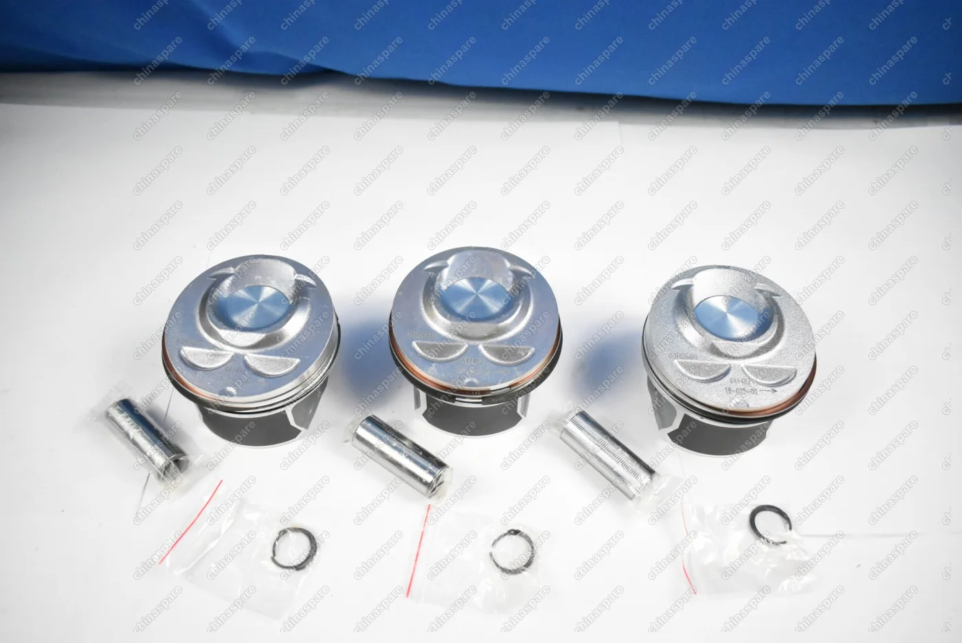 Поршни c кольцами и пальцем (комплект) +0,00 (STD) VAG VR6 BHK 3,6L 2006- 2-4-6 цилиндр