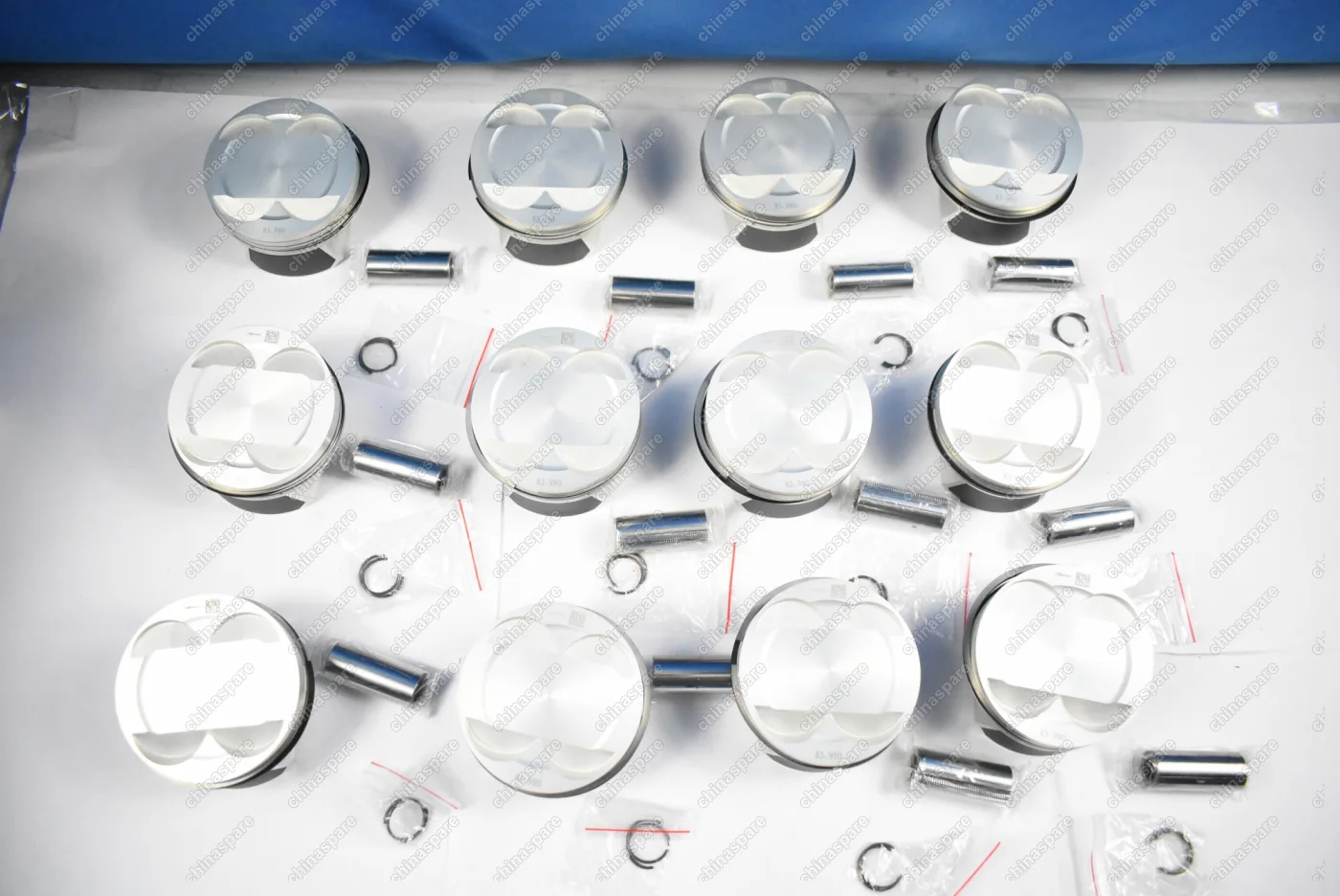 Поршни c кольцами и пальцем (комплект) +0,00 (STD) VAG W12 6,0L BRN,BTT,BJN,CFRA,BHT,BTE,BSB,AZC