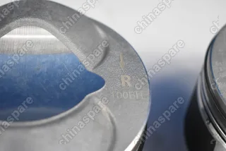 Поршни c кольцами и пальцем (комплект) +0,00 (STD) VAG Audi BDX,CCD,CCE 2.8L 4-6 цилиндр