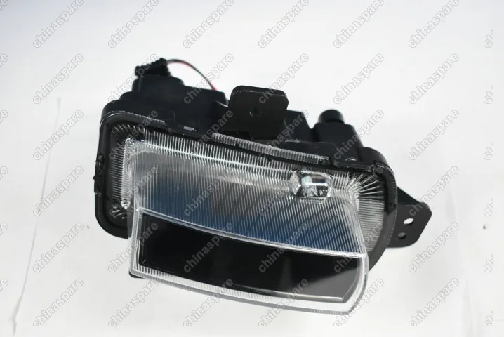 Фара противотуманная левая Geely Coolray