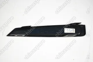 Вставка бампера правая Geely Atlas PRO