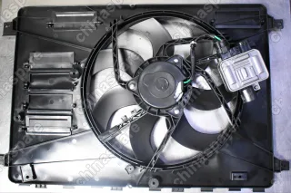 Вентилятор радиатора с блоком управления Volvo XC60 2008- / Volvo XC70 2007- / Volvo S80 2006-