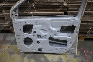 Дверь передняя правая FAW V5 2013- (уценка)