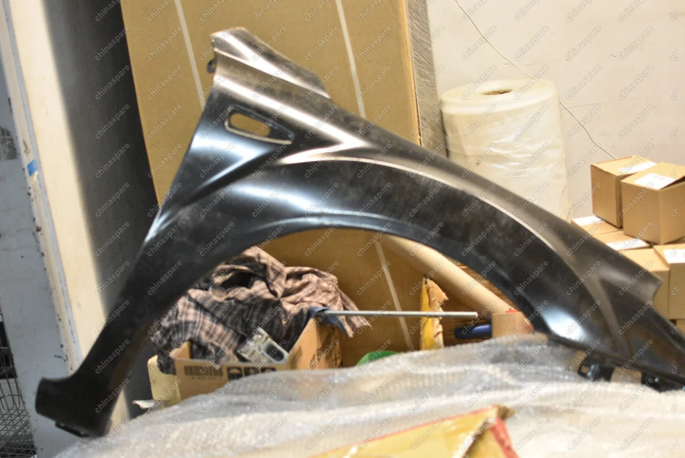 Крыло переднее правое FAW Besturn B50 (уценка)