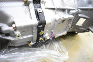 Коробка передач (с колоколом) Great Wall Wingle 3,5