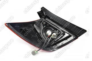 Фонарь задний правый Lifan X60