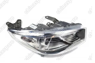 Фара головного света правая Chery Tiggo 3