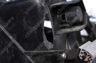 Фара передняя правая (ксенон) Luxgen 7 (уценка)