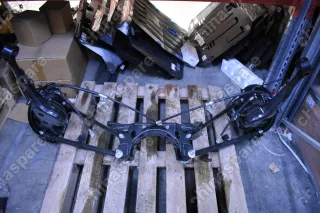 Подрамник задний в сборе с подвеской Chery Tiggo 3