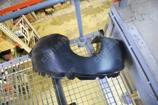 Локер передний правый Lifan Solano