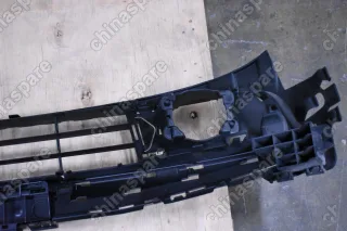 Решетка бампера центральная Renault Laguna III 2009-