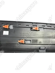 Накладка двери задней левой Audi Q7 2005 - 2015 (уценка)