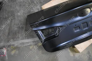 Крышка багажника (без отверстия под личинку) Kia Rio 2011- (уценка)