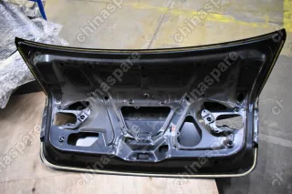 Крышка багажника (без отверстия под личинку) Kia Rio 2011- (уценка)