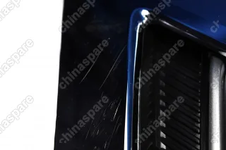 Решетка радиатора Mitsubishi L200 2015-2019 (уценка)