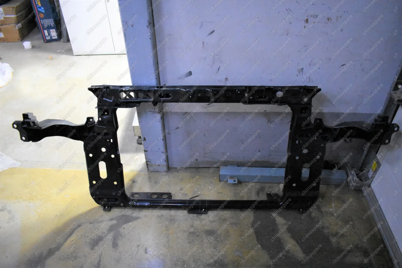 Панель радиатора Kia Sportage