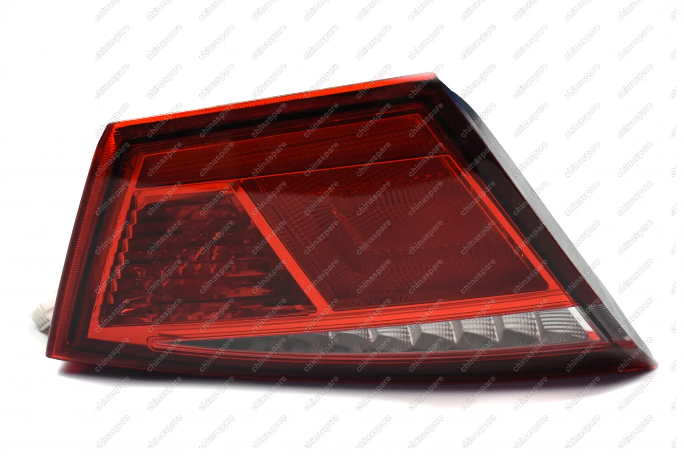 Фонарь задний левый (на крышку багажника) Lifan Solano II