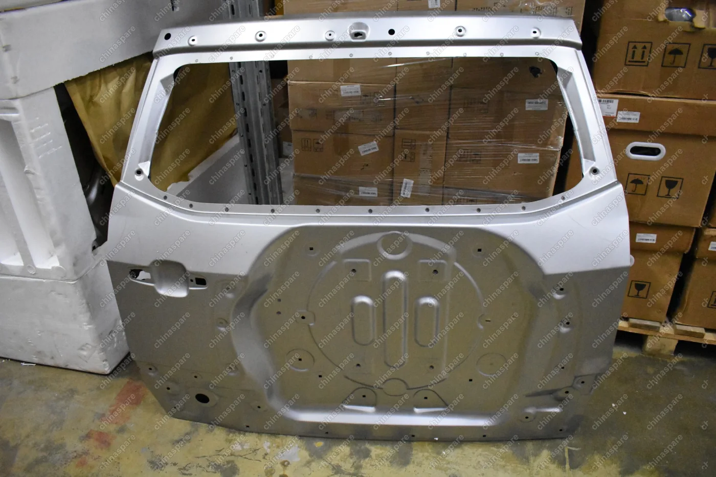 Дверь багажника Chery Tiggo 3