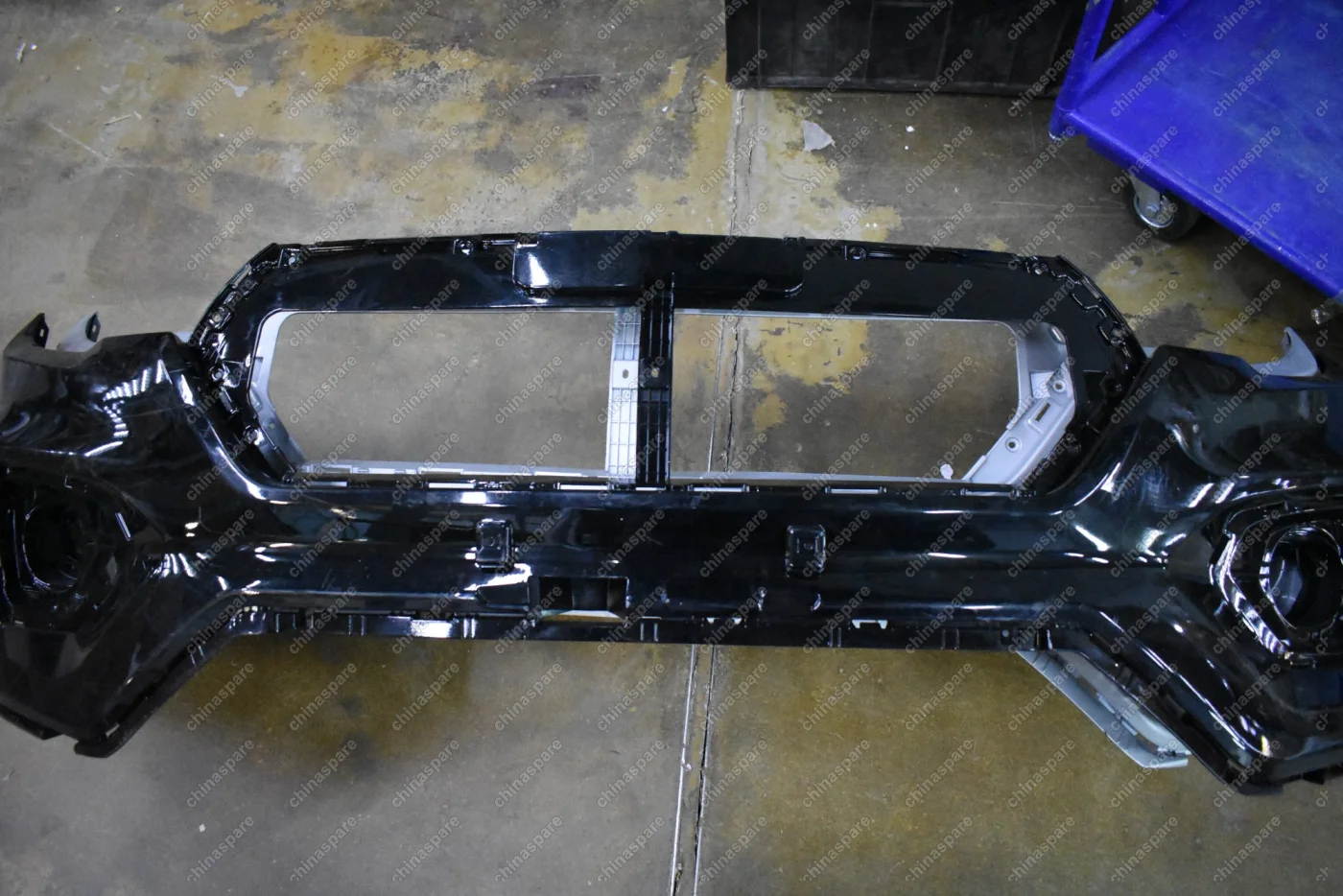 Бампер передний Lifan X70 (уценка)