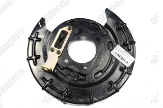 Щит тормозной задний правый JAC S5