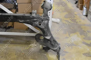 Балка задняя Brilliance V5