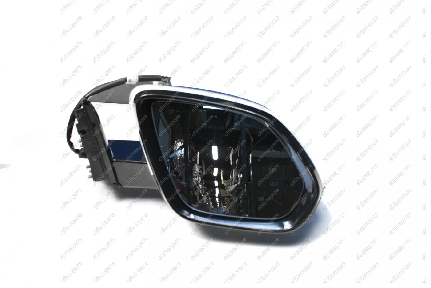 Зеркало боковое правое (13 контактов) Haval F7