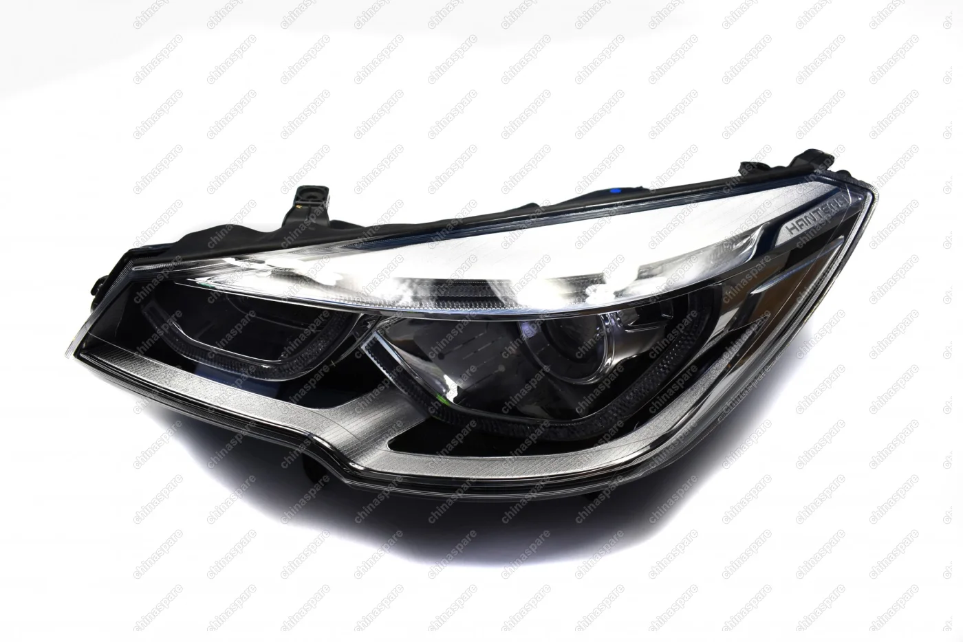 Фара головного света левая Hanteng X7