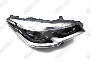 Фара головного света правая Hanteng X7