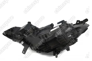 Фара головного света правая Hanteng X7