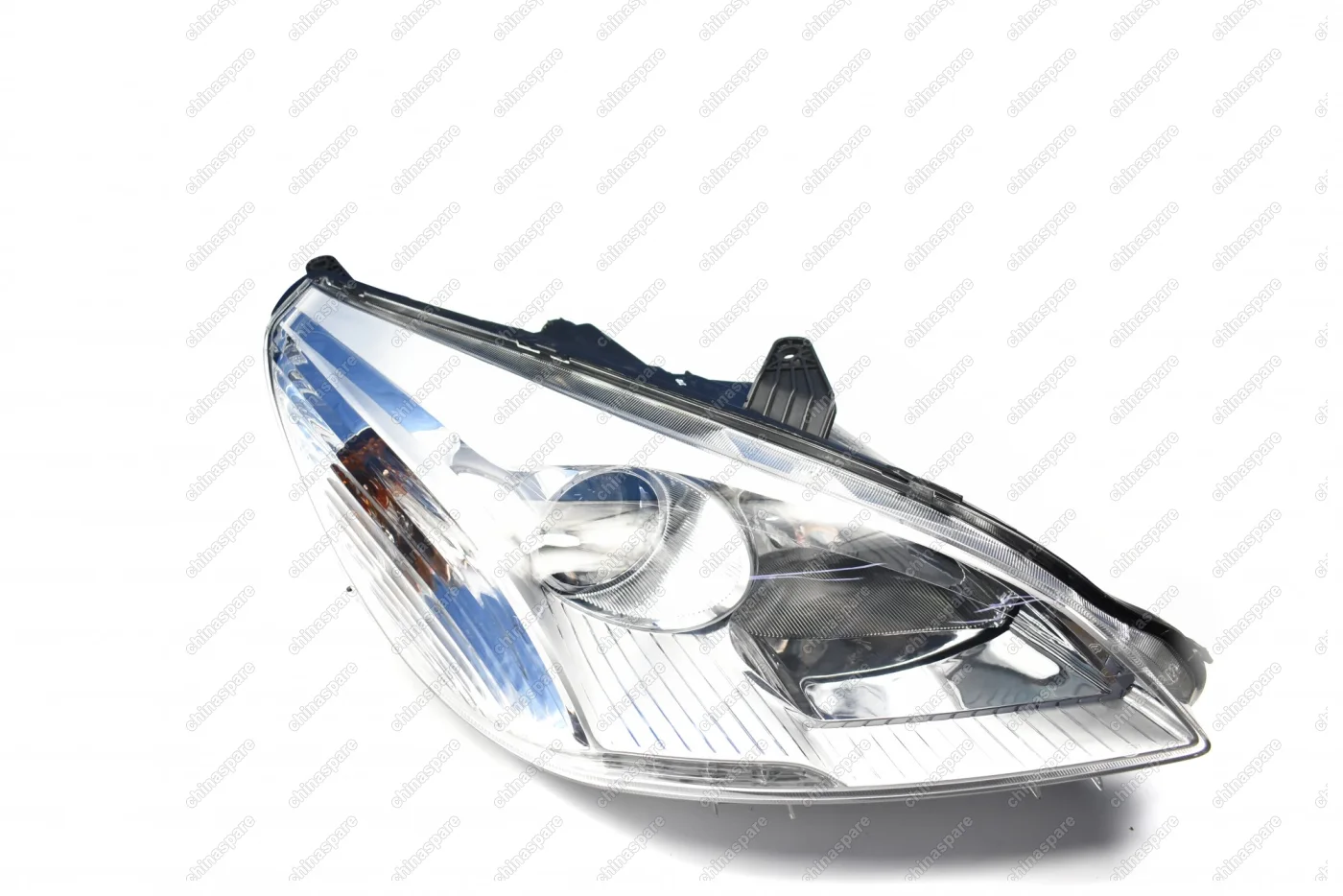 Фара головного света правая (с электрокорректором) Lifan Cebium