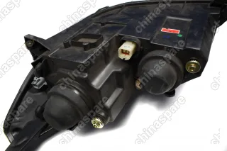 Фара головного света правая (с электрокорректором) Lifan Cebrium (уценка)