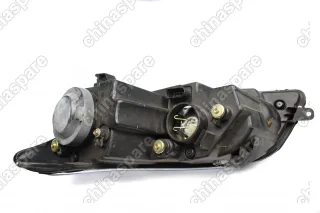 Фара головного света правая (с электрокорректором) Lifan X60 (уценка)
