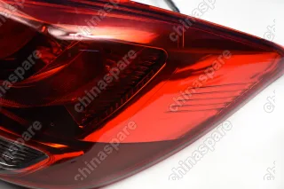 Фонарь задний правый (на крыло) Hanteng X7 (уценка)