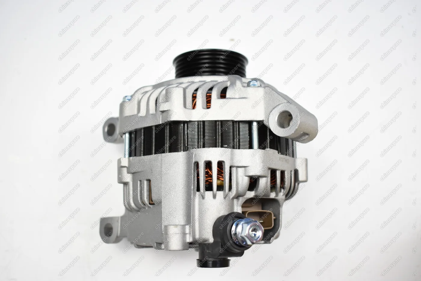 Генератор Mitsubishi Outlander 3,0 6B31