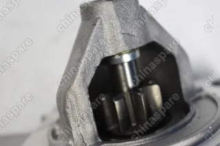 Стартер Mazda Bongo F8 SK82M, F8E