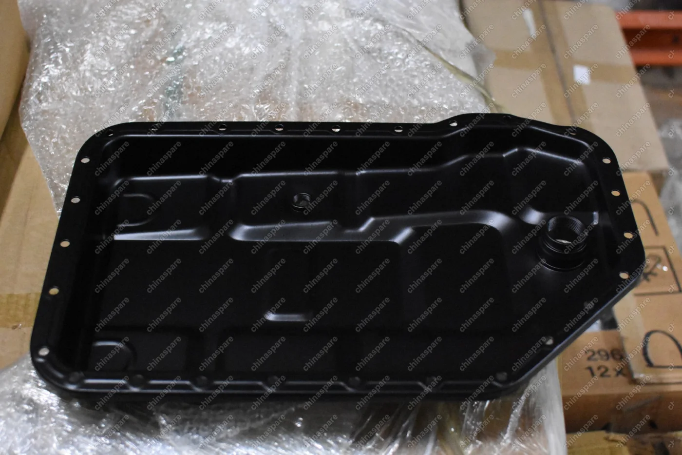 Поддон масляный АКПП Volkswagen Passat B5 96-05 / Audi A4 94-12 / Skoda Superb 01-