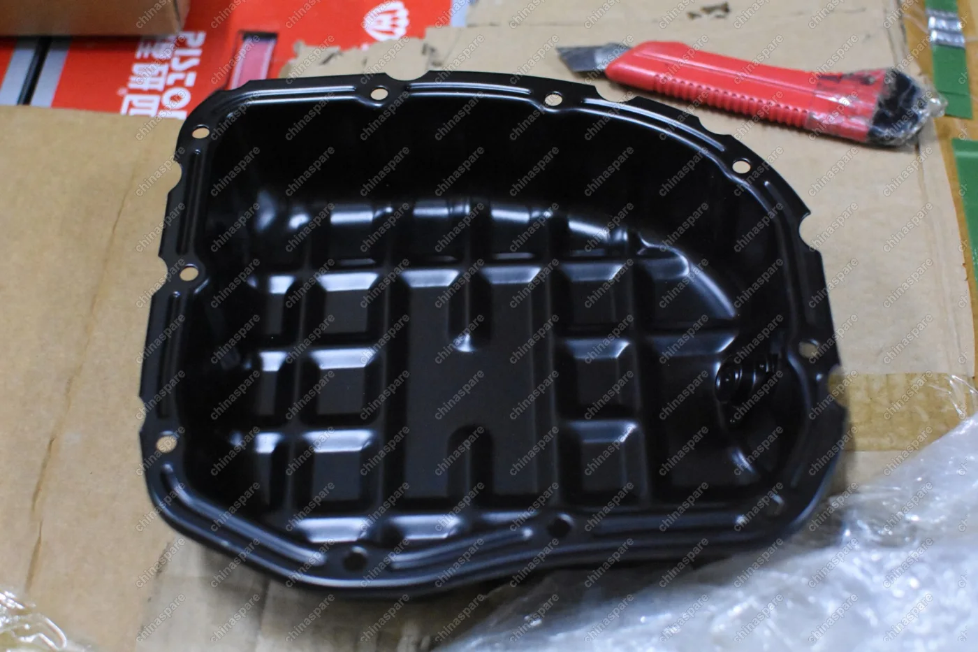 Поддон масляный двигателя Hyundai Santa Fe (2,0/2,4) -06, Sonata (2,0/2,4) 98-04, Trajet 2,0 -08