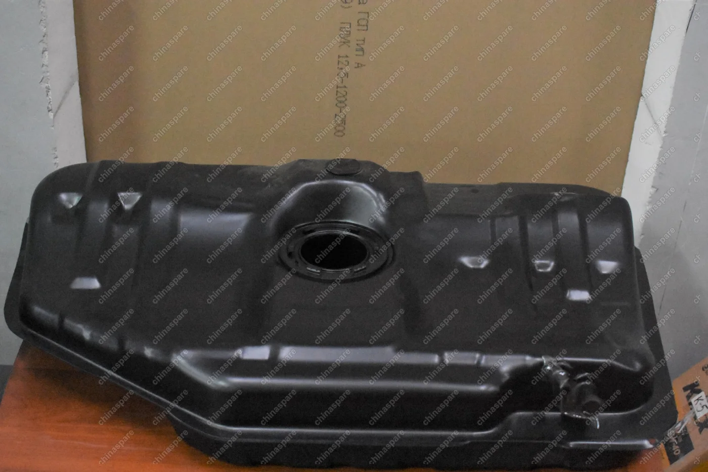 Бак топливный Chevrolet Lacetti J200 2004-2013 / Daewoo Gentra (Ravon Gentra) 2013-2015