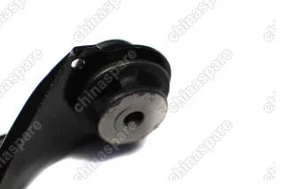 Рычаг подвески передней верхний правый «CTR» FAW Besturn X80