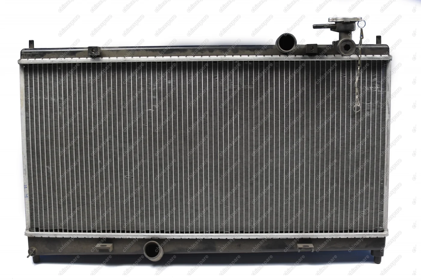 Радиатор охлаждения двигателя Lifan Solano 630, 650 (уценка)