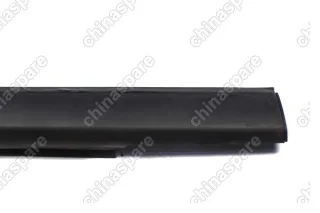 Уплотнитель двери передней правой (бархотка) ZX Landmark