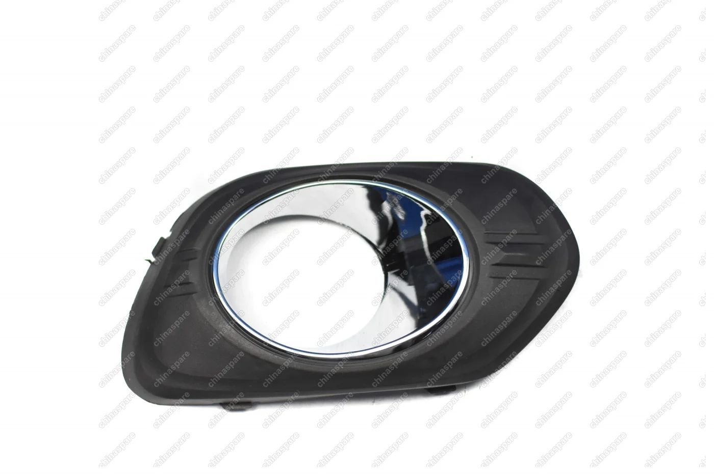 Рамка противотуманной фары левая Great Wall Hover H6